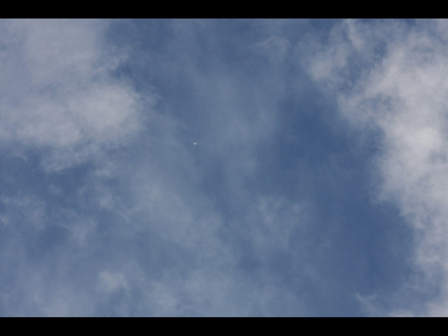 cook1 Identified Flying Object: Anthony Cook caught a gipse of the shuttle over Griffin Observatory, LA (©Anthony Cook)